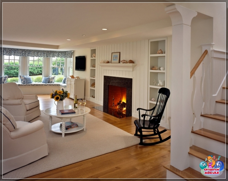 Schaukelstuhl neben dem Kamin