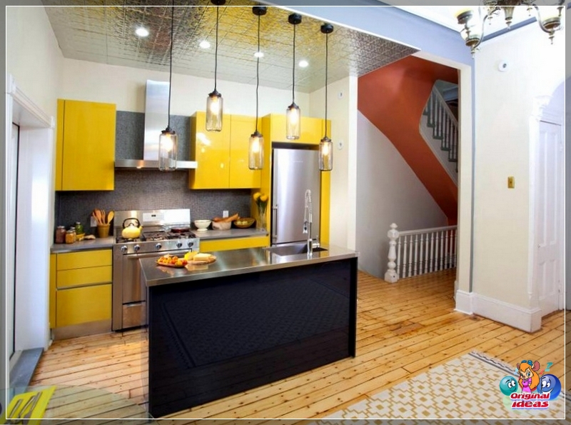 Wnętrze kuchni w kolorze żółtym