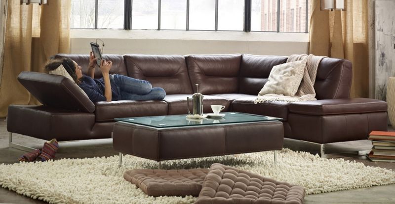 wall The convenience of modern modular sofas is that they are easy to transform, adapting not only to the geometry of space, but also to the needs of a person
