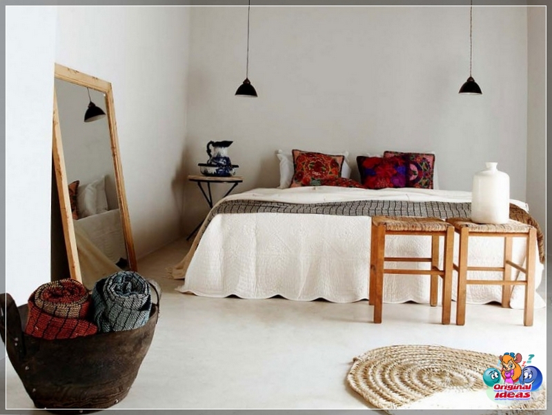 dormitorios mediterráneos Paredes blancas simples son el dormitorio de estilo griego perfecto