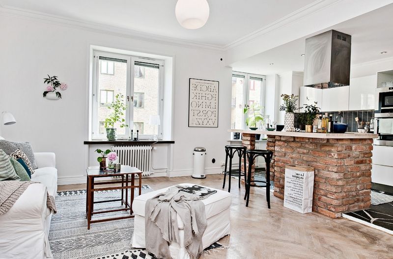 Wohnküche in einem modernen skandinavischen Interieur Wohnküche in einem modernen skandinavischen Interieur