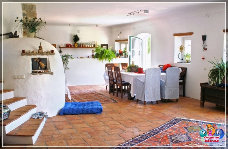 Wohnzimmer Terrakotta-Fliesen auf dem Boden wirken sehr authentisch