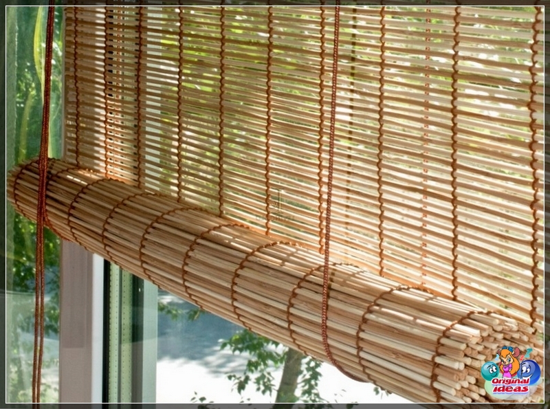 Roller blinds in the interior of the bedroom