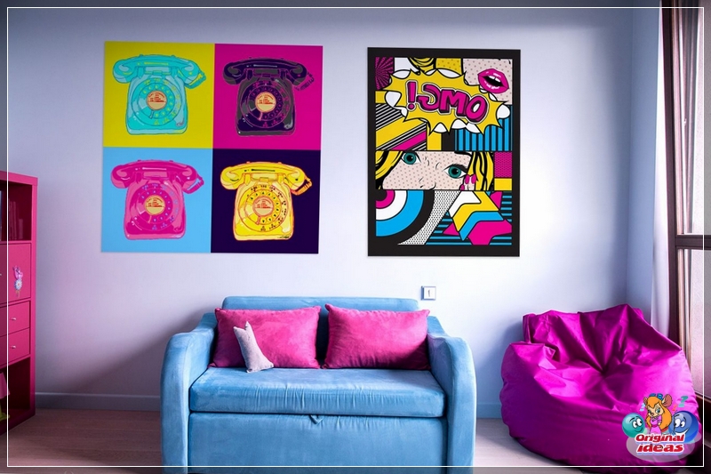 Poster an der Wand im Kinderzimmer im Stil der Pop-Art Poster an der Wand im Kinderzimmer im Stil der Pop-Art