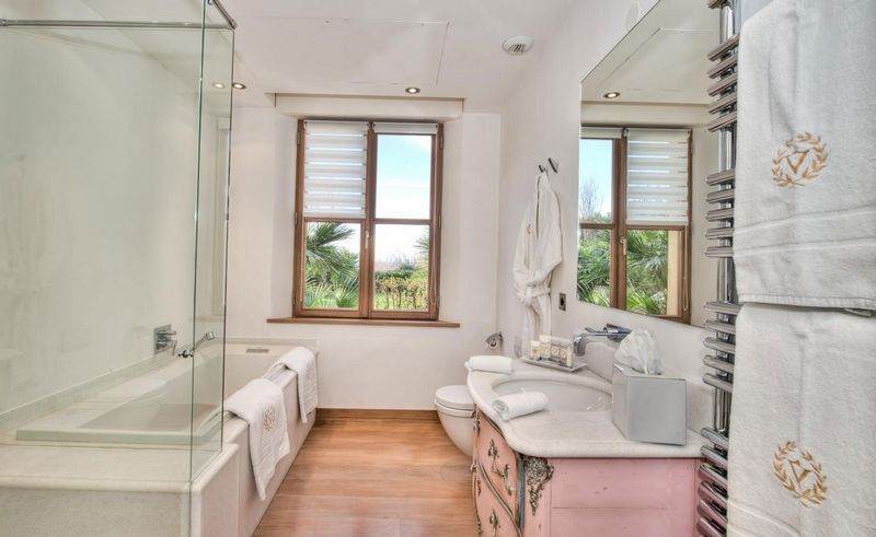 bathroom Modern design