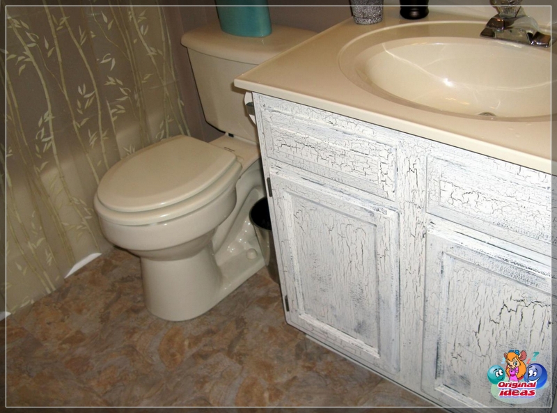bathroom bathroom