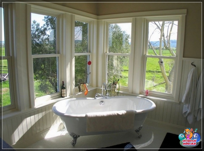bathroom bathroom