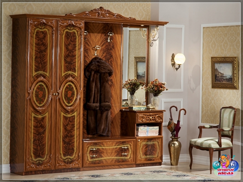 hallway Baroque wardrobe