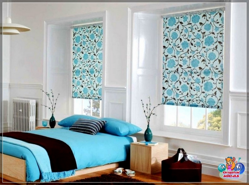 roller blinds in the bedroom