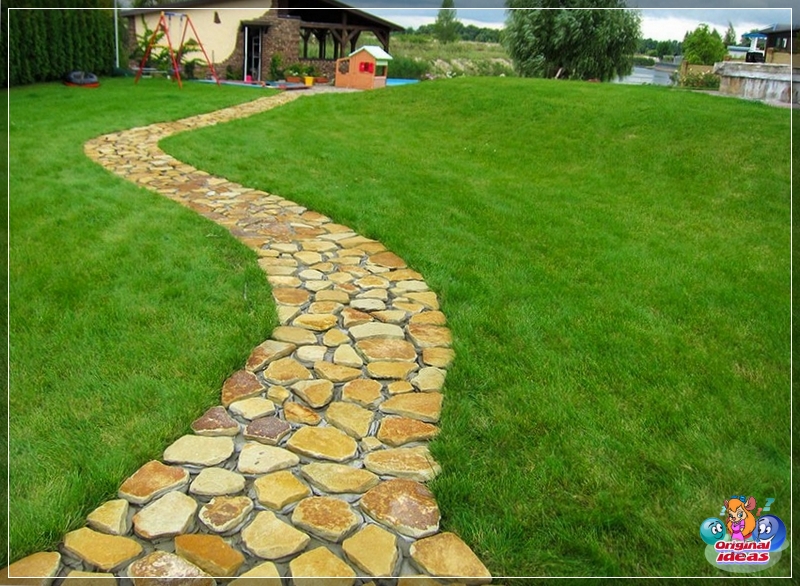 Sandsteinweg an ihrem Sommerhaus