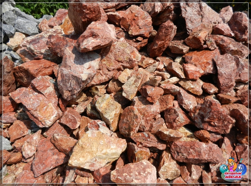 Marmorrot mit weißen Adern für die Landschaftsgestaltung