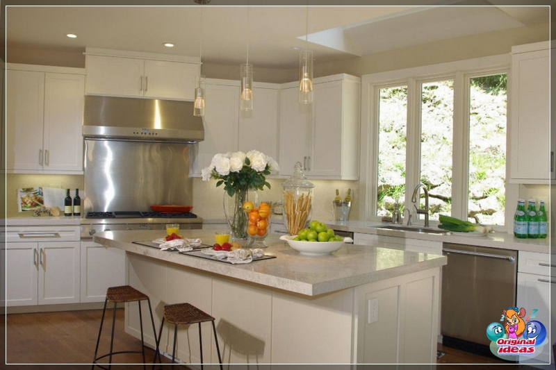 cortina El diseño de cocinas en un estilo minimalista a menudo implica el rechazo de cortinas y cortinas