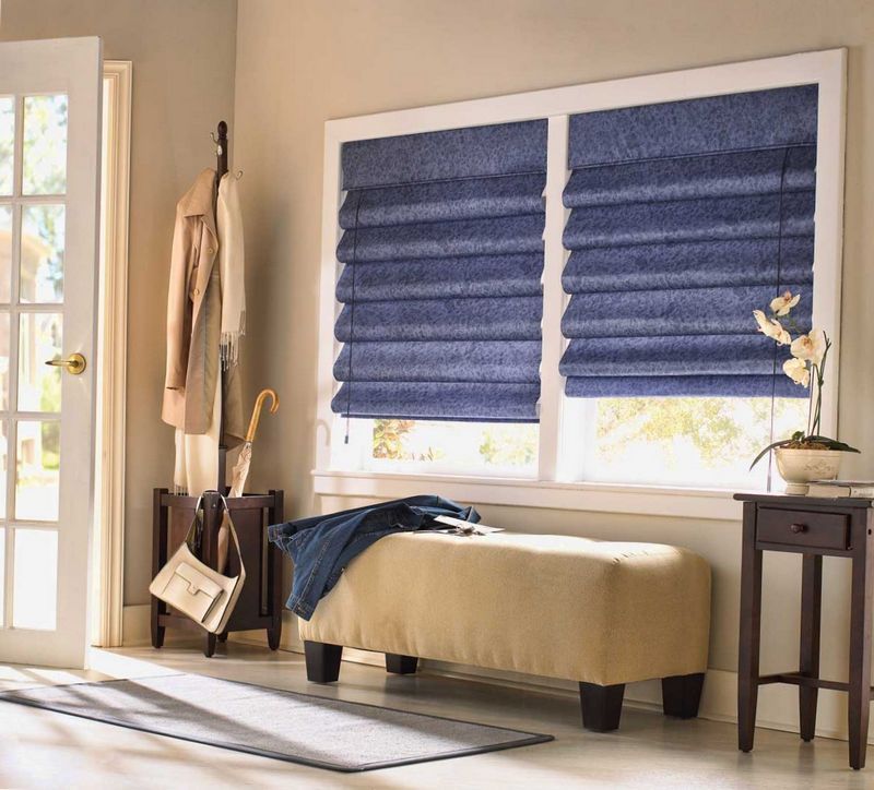 Persianas romanas en el interior