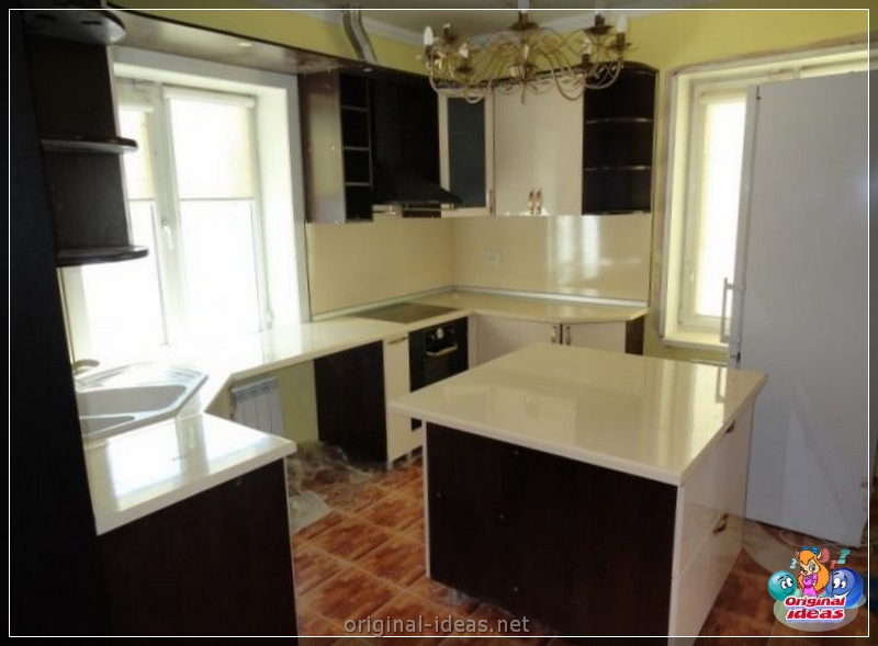 Cuisine avec une fenêtre: 110 photos de placement et utilisation à l'intérieur de la fenêtre de la cuisine (photos) Cuisine avec une fenêtre: 110 photos de placement et utilisation à l'intérieur de la fenêtre de la cuisine