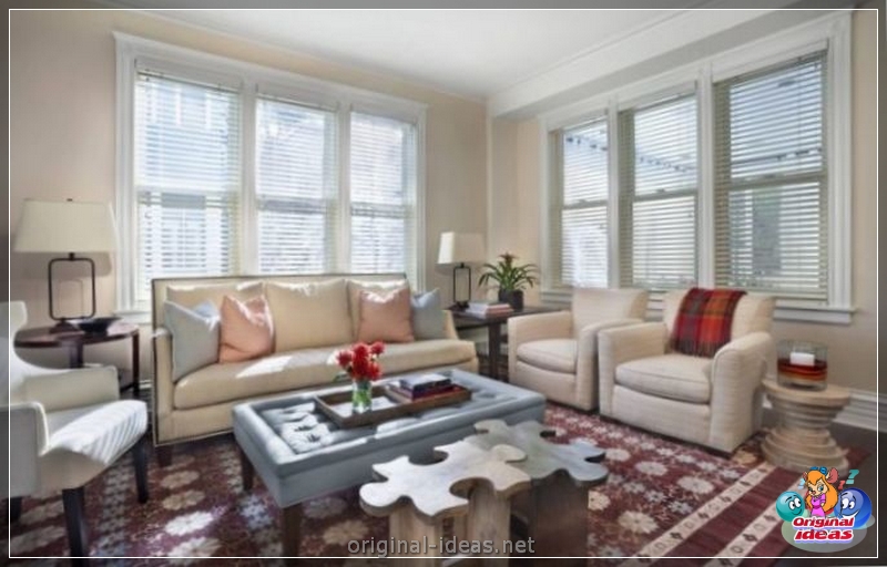Sala de estar en el estilo escandinavo 2023: en una casa privada, en un apartamento pequeño, con chimenea, una foto interior (estilo) Sala de estar en el estilo escandinavo 2023: en una casa privada, en un apartamento pequeño, con chimenea, una foto interior