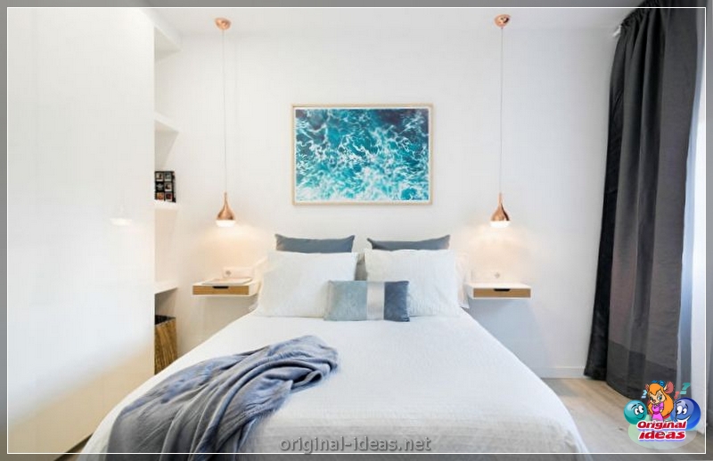 O interior do quarto no estilo escandinavo 2023: novos itens, com papel de parede, em tons cinzentos, com móveis brancos, fotos reais (estilo) O interior do quarto no estilo escandinavo 2023: novos itens, com papel de parede, em tons cinzentos, com móveis brancos, fotos reais