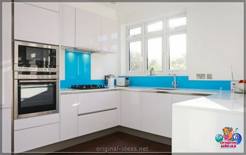 Cuisine en haute technologie 2023 Style dans un petit appartement: caractéristiques de conception, idées de design d'intérieur modernes, vraies photos (haute) Cuisine en haute technologie 2023 Style dans un petit appartement: caractéristiques de conception, idées de design d'intérieur modernes, vraies photos