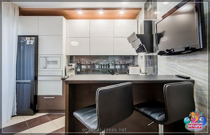 Cuisine en haute technologie 2023 Style dans un petit appartement: caractéristiques de conception, idées de design d'intérieur modernes, vraies photos (haute) Cuisine en haute technologie 2023 Style dans un petit appartement: caractéristiques de conception, idées de design d'intérieur modernes, vraies photos