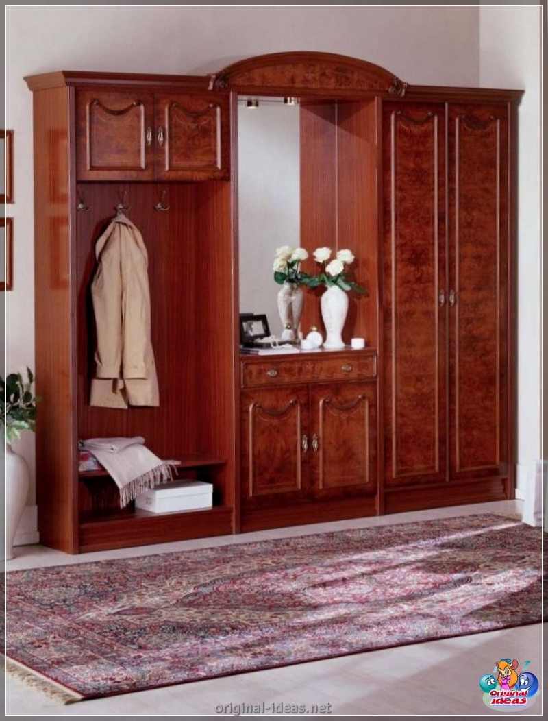 O corredor no estilo clássico: 90 fotos dos projetos atuais e a aplicação das melhores idéias de designer (estilo) O corredor no estilo clássico: 90 fotos dos projetos atuais e a aplicação das melhores idéias de designer