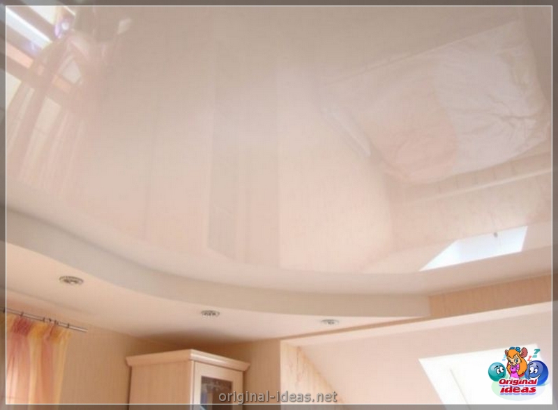Plafond extensible dans la chambre: méthodes d'installation, options d'utilisation et exemples d'installation (125 photos + vidéo) (chambre) Plafond extensible dans la chambre: méthodes d'installation, options d'utilisation et exemples d'installation (125 photos + vidéo)