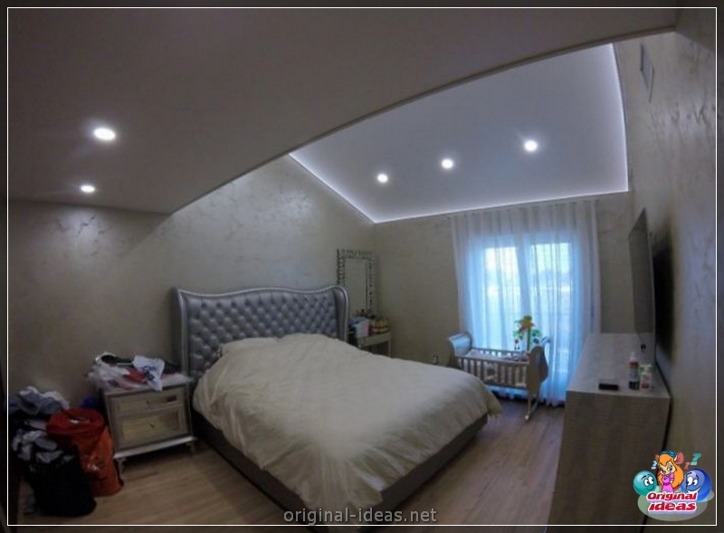 Plafond extensible dans la chambre: méthodes d'installation, options d'utilisation et exemples d'installation (125 photos + vidéo) (dans) Plafond extensible dans la chambre: méthodes d'installation, options d'utilisation et exemples d'installation (125 photos + vidéo)