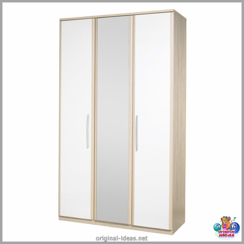 Wardrobe with a mirror - 75 photos of unusual novelties of stylish design (wardrobe, mirror, photos, stylish, design) Wardrobe with a mirror - 75 photos of unusual novelties of stylish design