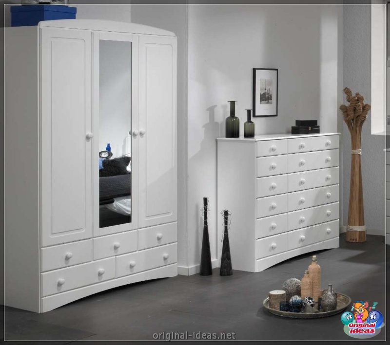 Wardrobe with a mirror - 75 photos of unusual novelties of stylish design (wardrobe, mirror, photos, stylish, design) Wardrobe with a mirror - 75 photos of unusual novelties of stylish design