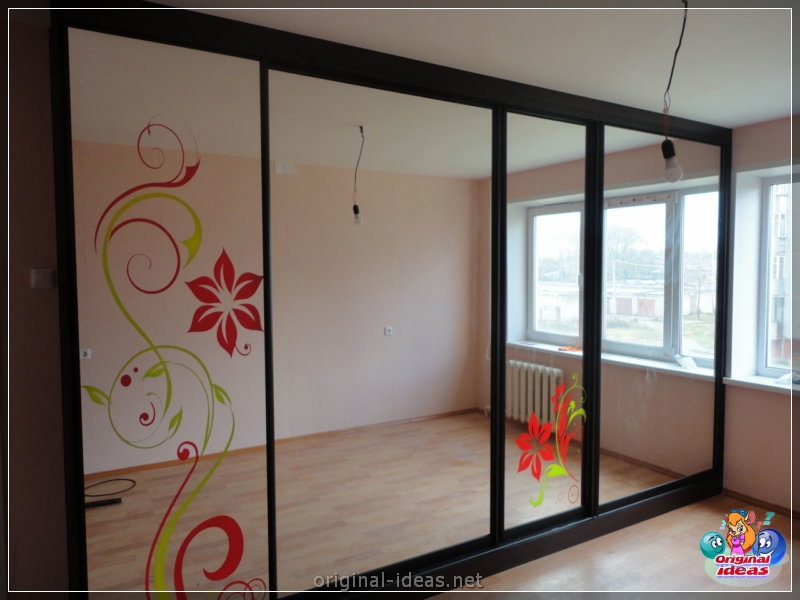 Wardrobe with a mirror - 75 photos of unusual novelties of stylish design (wardrobe, mirror, photos, stylish, design) Wardrobe with a mirror - 75 photos of unusual novelties of stylish design