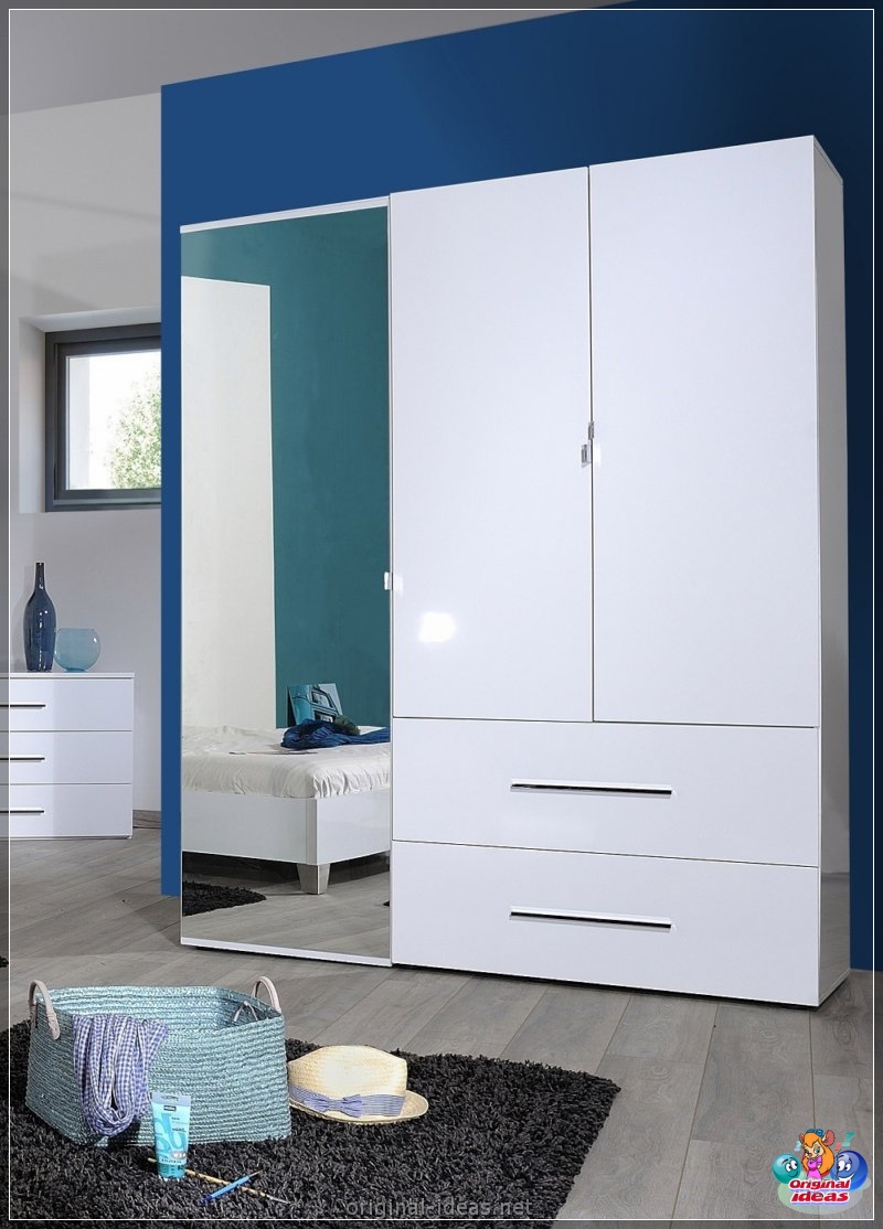 Wardrobe with a mirror - 75 photos of unusual novelties of stylish design (wardrobe, mirror, photos, stylish, design) Wardrobe with a mirror - 75 photos of unusual novelties of stylish design