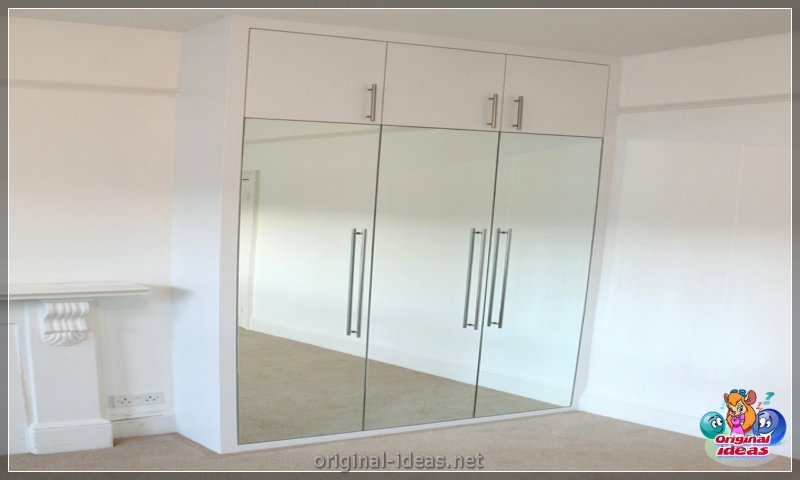 Wardrobe with a mirror - 75 photos of unusual novelties of stylish design (wardrobe, mirror, photos, stylish, design) Wardrobe with a mirror - 75 photos of unusual novelties of stylish design