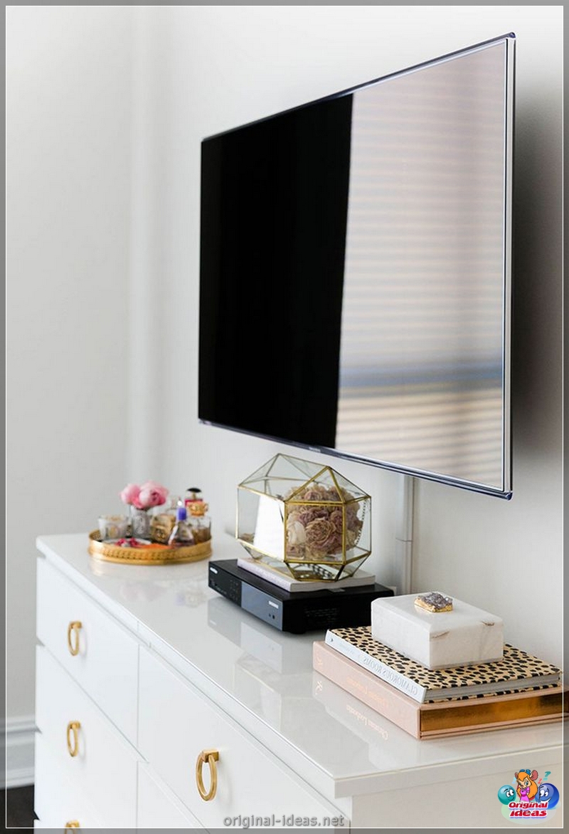 Cómo y dónde colocar un televisor en el dormitorio: revisión de las mejores soluciones + fotos con instrucciones (cómo, televisor, dormitorio, soluciones) Cómo y dónde colocar un televisor en el dormitorio: revisión de las mejores soluciones + fotos con instrucciones