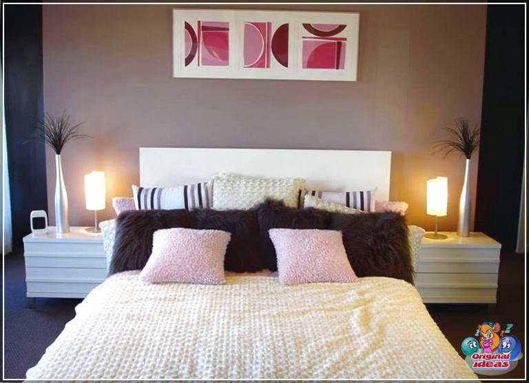 Comment obtenir la chambre Feng Shui parfaite () Design de chambre calme avec tables d'extrémité et éclairage assortis