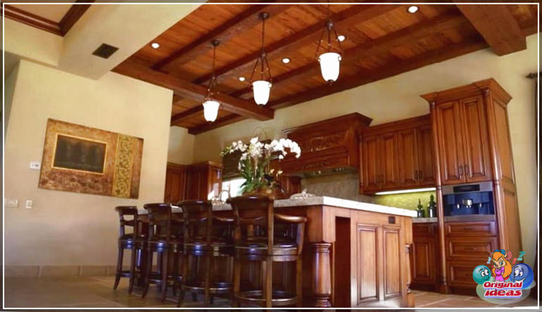 design della casa Cucina rustica in legno in stile italiano con isola pranzo