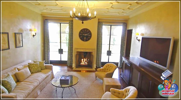 maison Salle familiale de luxe avec foyer