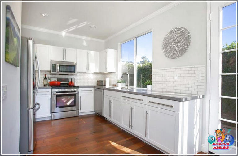 petites cuisines Petite cuisine blanche avec parquet