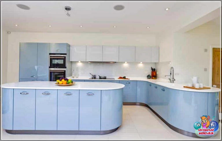 27 idées de cuisine bleue (images de décoration, de peinture et d'armoires) (bleu, cuisine, idées, images, décoration, peinture) Cuisine moderne bleu bébé avec comptoirs et sols blancs