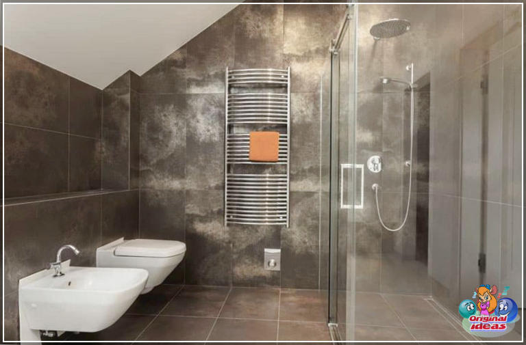 40 idées de design de salle de bain moderne (photos) () Salle de bain carrelée foncée avec douche à effet pluie