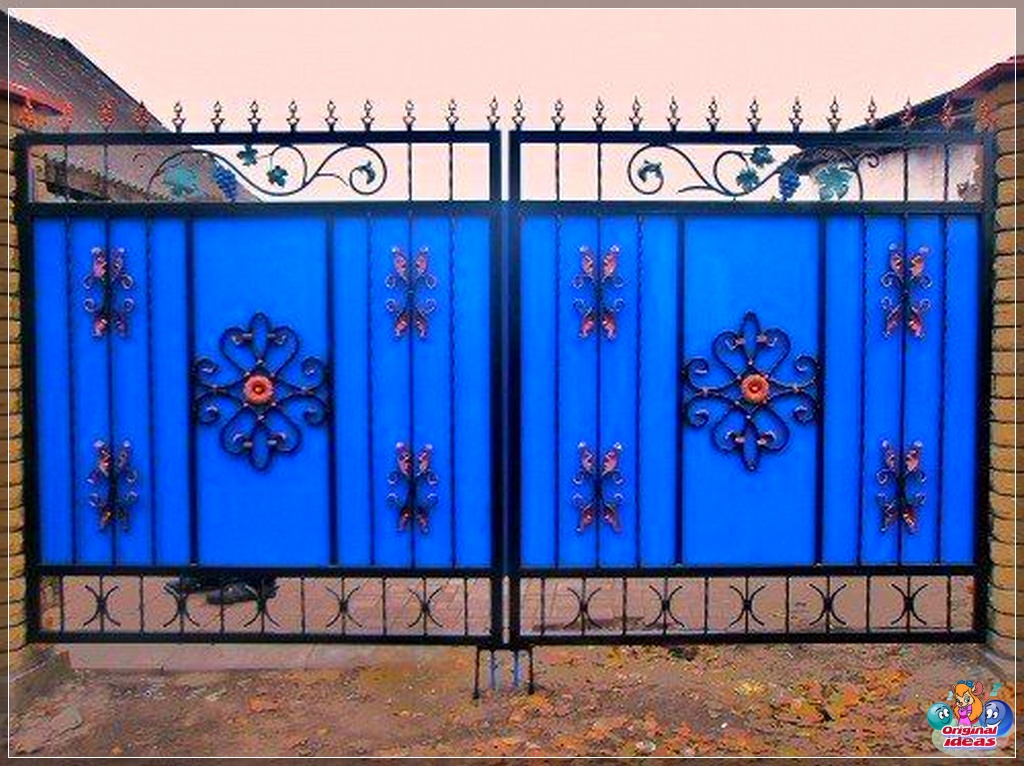Красиві ворота з профнастилу.  Оригінальні дизайнерські ідеї.