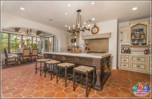 25 прыгожых кухняў у іспанскім стылі. Ідэі дызайну